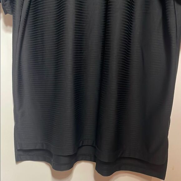 Divots Black Polo Shirt - Picture 3 of 8